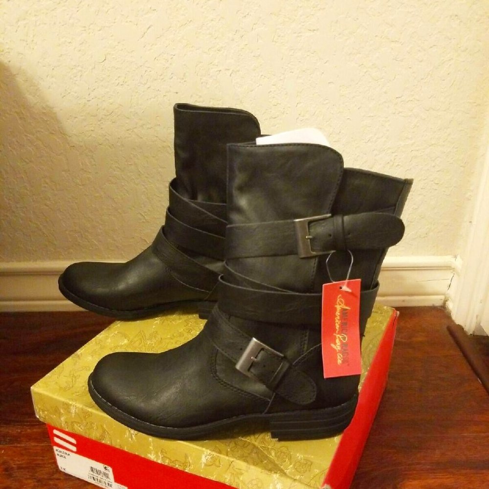 Boots size 7m brand new American Rag Faux leather